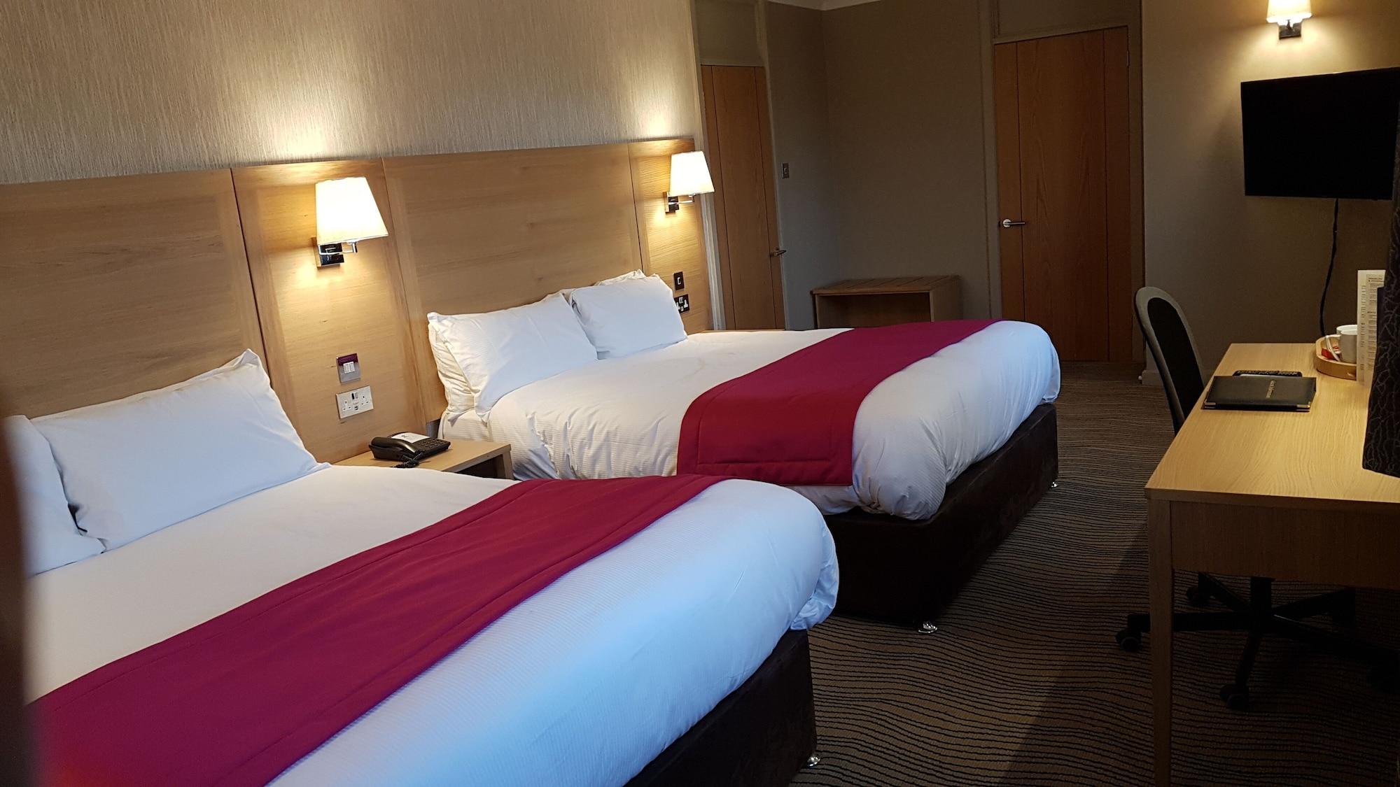 Best Western Heath Court Hotel Newmarket  Extérieur photo