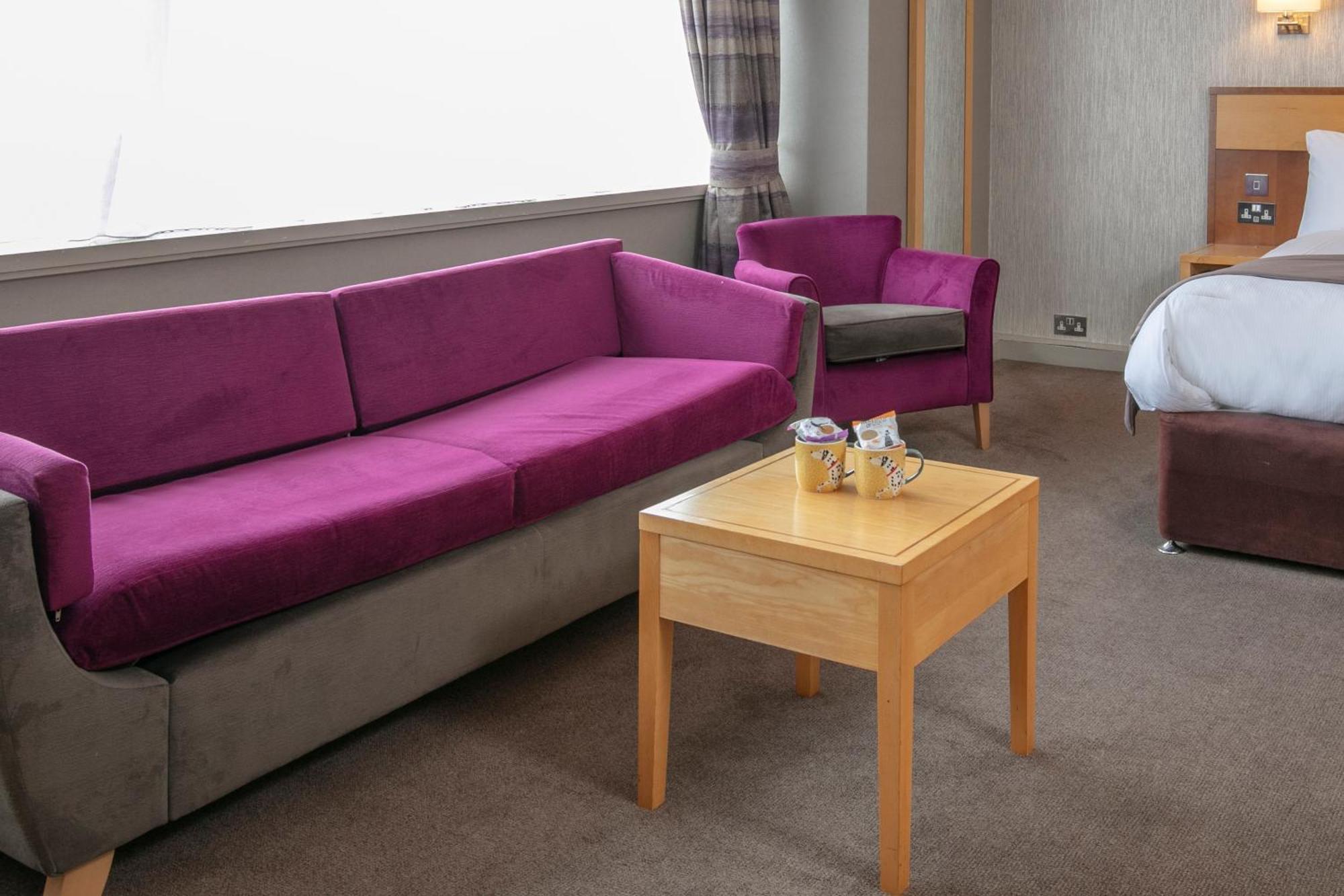 Best Western Heath Court Hotel Newmarket  Extérieur photo