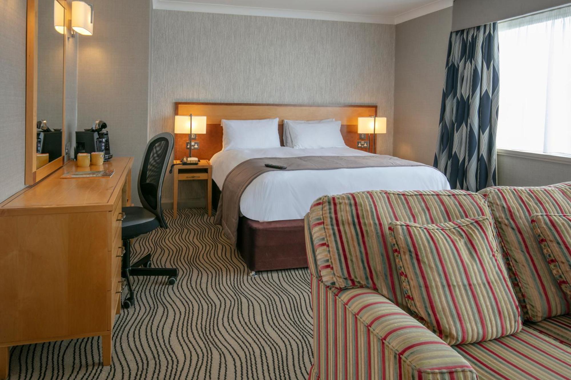 Best Western Heath Court Hotel Newmarket  Extérieur photo