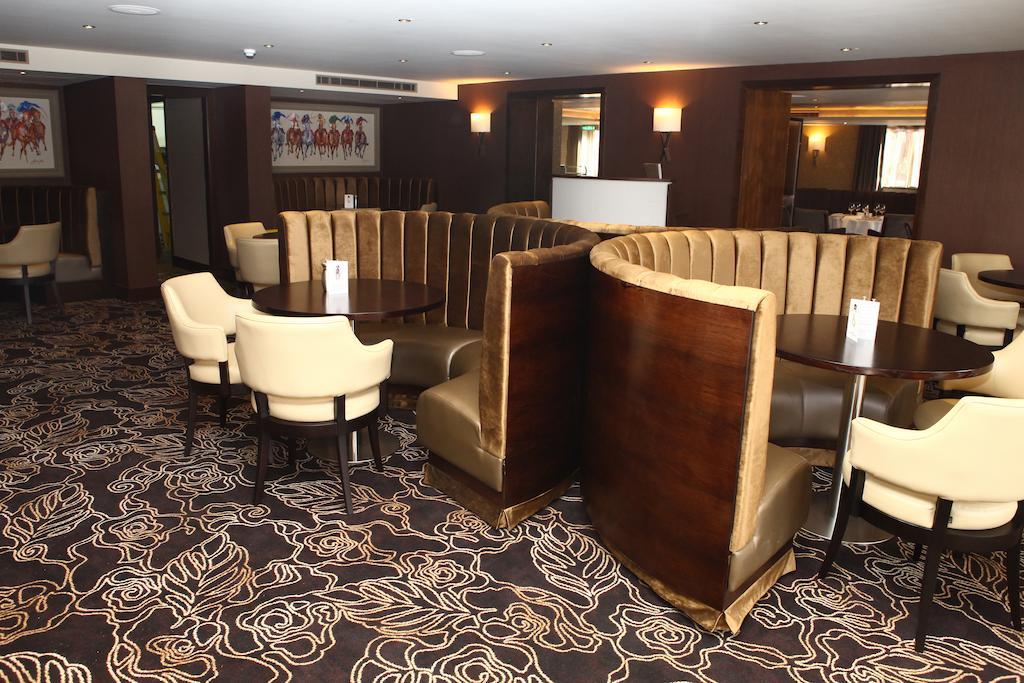 Best Western Heath Court Hotel Newmarket  Extérieur photo